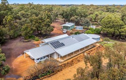 136 Powderbark Road, Lower Chittering, WA 6084