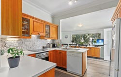 2 Bellevue Crescent, Tamworth, NSW 2340