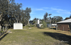 27 Meridan Road, Golden Beach, Vic 3851