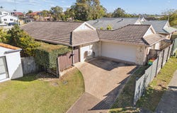 13 Green Pl, Durack, Qld 4077