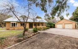 13 Elmslea Drive, Bungendore, NSW 2621