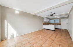 3/4 Wilmott Street, Gladstone Central, Qld 4680