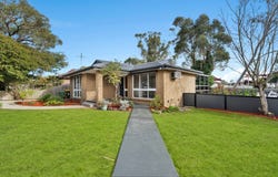 56 James Cook Drive, Endeavour Hills, Vic 3802