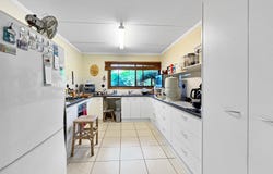 2-4 Kerr Street, Ravenshoe, Qld 4888