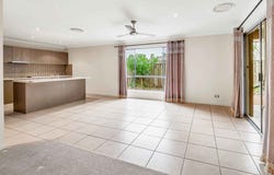 19 Chesterton Street, Pacific Pines, Qld 4211
