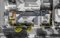 18 Edinburgh Street, Hampton, Vic 3188