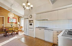 8 Crawford Road, Templestowe Lower, Vic 3107