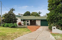 11 Kingfisher Place, Yangebup, WA 6164