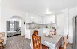 4/8 Maytown Close, Manoora, Qld 4870