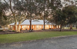 24 Cinnamon Meander, Two Rocks, WA 6037