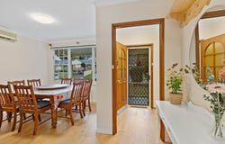 7 Caliente Crescent, Macquarie Hills, NSW 2285