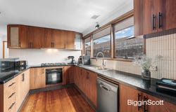 133 Whites Lane, Wheelers Hill, Vic 3150