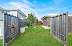 16 Summer Circuit, Lake Cathie, NSW 2445