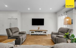 1/8 Cherington Place, Strathtulloh, Vic 3338
