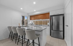 60 Carbeen Circuit, Springfield, Qld 4300