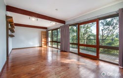 8 Johns Road, Selby, Vic 3159