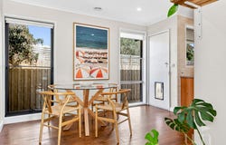 5 Melinga Crescent, Mornington, Vic 3931