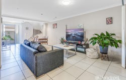 4/8 Griffith Road, Scarborough, Qld 4020