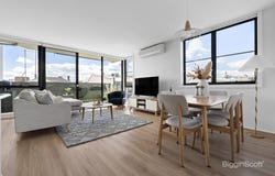 3/2 Waterloo Place, Richmond, Vic 3121
