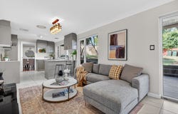 24 Woodcrest Place, Cherrybrook, NSW 2126