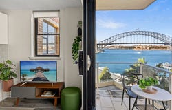 17/21 East Crescent Street, McMahons Point, NSW 2060