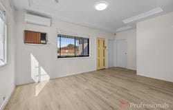 5 Atkins Avenue, Carramar, NSW 2163