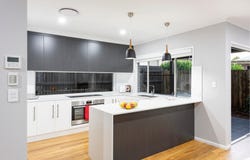 3/293a West Street, Harristown, Qld 4350