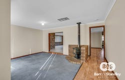 8 Moolyeen Road, Carey Park, WA 6230