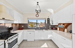 11 Gannett Avenue, Berkeley, NSW 2506