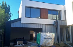 1&2/2 Grail Court, Glen Waverley, Vic 3150
