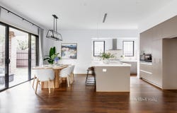 6 Roselyn Crescent, Bentleigh East, Vic 3165