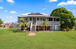 37 King Street, Urangan, Qld 4655