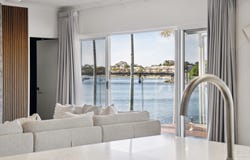 43 Portobello Drive, Mermaid Waters, Qld 4218