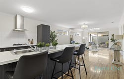 12 Apatite Street, Treeby, WA 6164