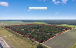203 Lawson Street, St Helens, Qld 4650