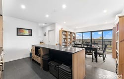 304/30 Oleander Drive, Mill Park, Vic 3082