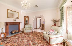 10 Guardian Road, Watanobbi, NSW 2259