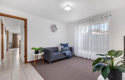 4 Spaxton Crescent, Craigmore, SA 5114