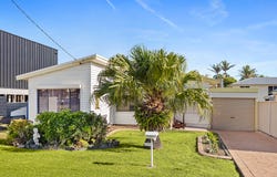 12 Beach Road, Barrack Point, NSW 2528
