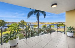 216/21 Innovation Parkway, Birtinya, Qld 4575