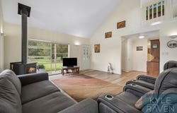 433 Lyons Road, Tarrawingee, Vic 3678