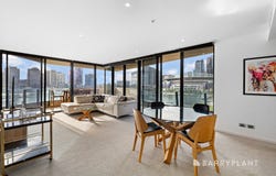 66/55 Victoria Harbour Promenade, Docklands, Vic 3008