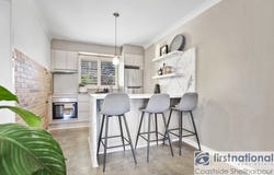 4/6 Peterborough Avenue, Lake Illawarra, NSW 2528