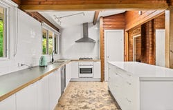 365 Beenak Road, Yellingbo, Vic 3139