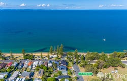 4 King Street, Woody Point, Qld 4019