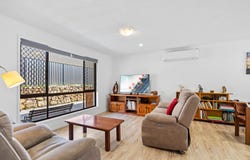 13 Bent Street, Nerang, Qld 4211