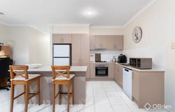3/16-20 Honeysuckle Close, Pakenham, Vic 3810