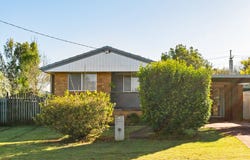 17 Coates Street, Kearneys Spring, Qld 4350