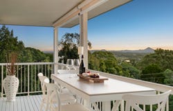8 Arkana Drive, Noosa Heads, Qld 4567