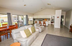54 Gipps St, Wellington, NSW 2820